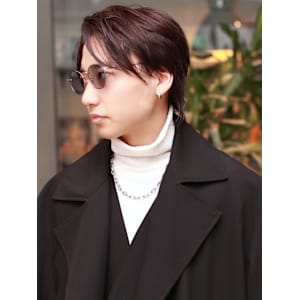 ストレート　マッシュショート　レッドブラウン　爽やか　20代