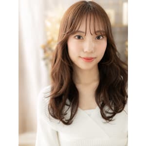 モテ髪ニュアンスパーマ透明感シースルー前髪　姫カットレイヤー