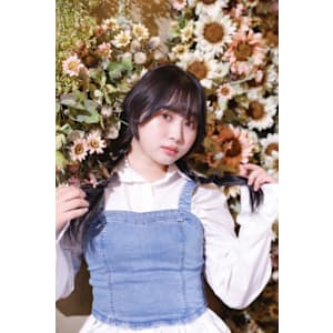 女の子満載の三つ編みツイン