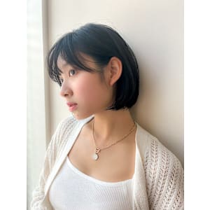 色っぽヘア韓国ボブ/ショートボブ/レイヤーカット/暗髪