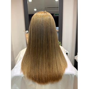 髪質改善ストレート