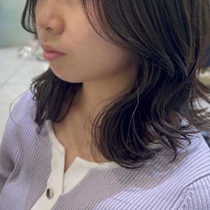 顔まわりパーマ