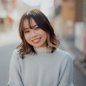 ブリーチ/インナー/ホワイトカラー/２０代/薬院