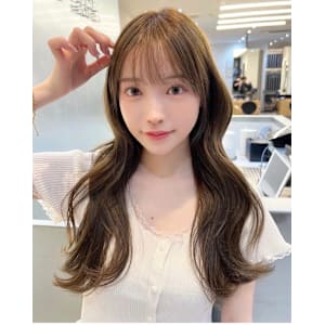 髪質改善小顔ハイトーンベージュ美髪*Zina梅田