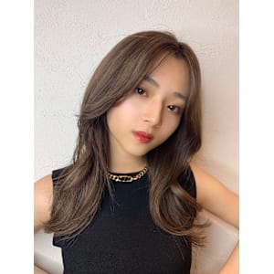 髪質改善.カーキベージュレイヤーカット*Zina渋谷