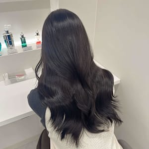 カラー＋トリートメントで後ろ姿美人