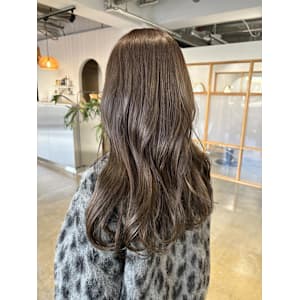 アッシュベージュ