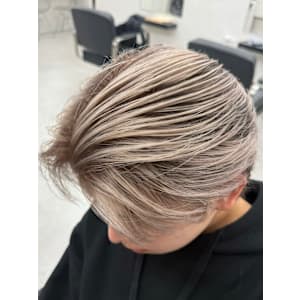 欧米風ホワイトバレイヤージュ