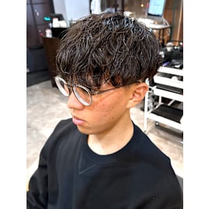 【IRIE 福岡】波巻きパーマスペインカール