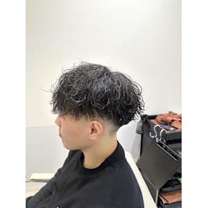 枚方スペインカール風波巻パーマ