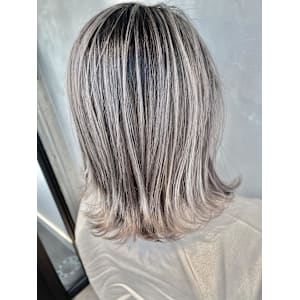 バレイヤージュ/シルバーベージュ/グレージュ - Aco【アコ】掲載中