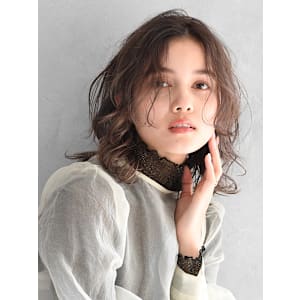 HAIR & MAKE EARTH 浜松志都呂店×スタイル