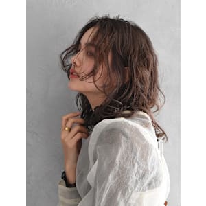 HAIR & MAKE EARTH 鶴見店×スタイル