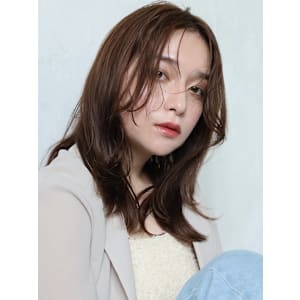 HAIR & MAKE EARTH 鶴見店×スタイル