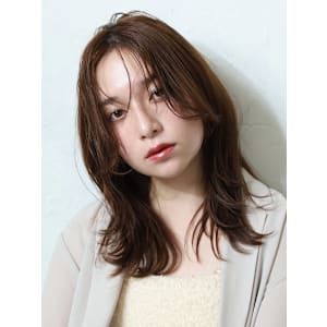 HAIR & MAKE EARTH 鶴見店×スタイル