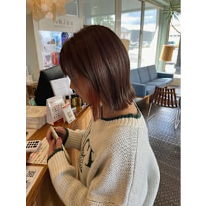 イヤリングカラー