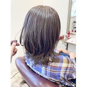 くびれミディアム/グレージュ/イルミナカラー