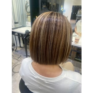 ハイライトアッシュベージュ韓国タッセルボブグレーベージュ