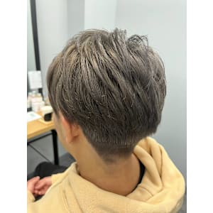 《N° blao 名古屋栄》メンズシルバーアッシュハイトーン