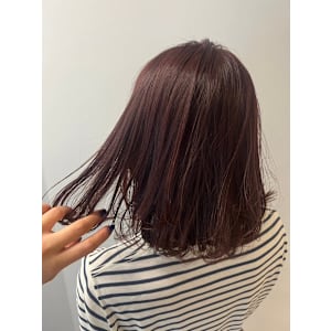 暖色系カラーチェリレッド大人可愛い