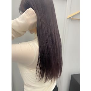 しっとりサラサラ艶髪ストレートラベンダー