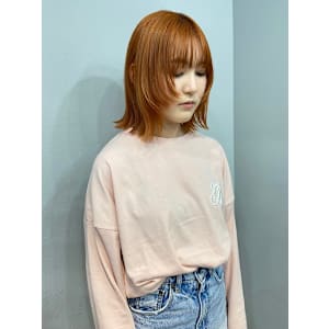 顔まわりレイヤー×艶髪オレンジベージュ