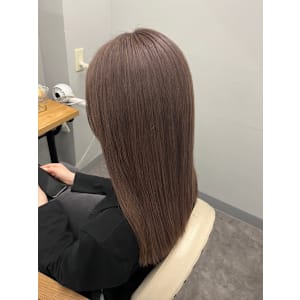 ほんのりカラーが可愛い◎ピンクシルバー