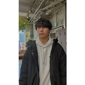 ナチュラルシャドウパーマ