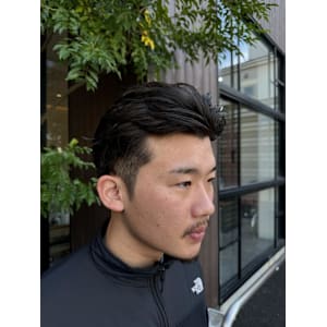 オールバックショート/山本凌也