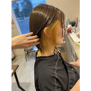 イヤリングカラー