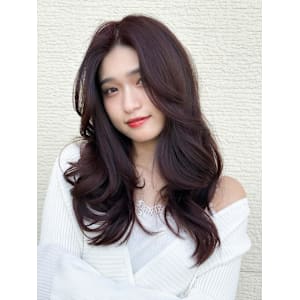 薄めバング外ハネボブくびれヘアワンカール