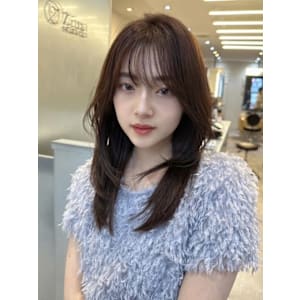 髪質改善グレーアッシュレイヤーセミロング*Zina横浜