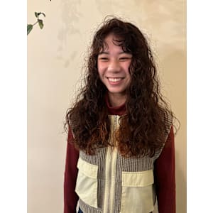 デジタルパーマでスパイラル