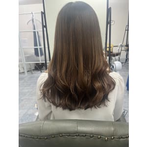 ミディアムレイヤー　重めスタイル