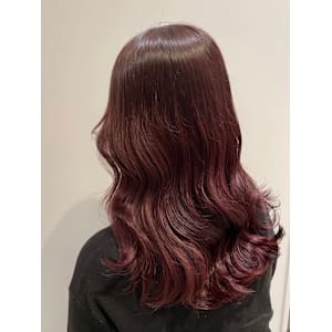 ボルドーブラウン