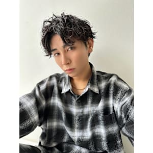 【BUZZbee】メンズ波巻きスパイラルパーマ