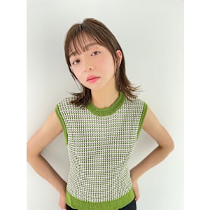 【BUZZbee】外ハネミディアム×マロンブラウン