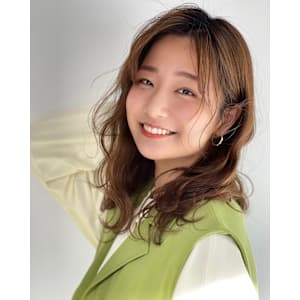 ゆるふわパーマスタイル