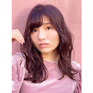 暖色系フェミニンカラー