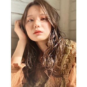 BUZZbee巻き髪風ロング