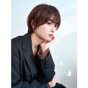 ショート/小顔/ニュアンスパーマ/黒髪/ネビージュ[原宿]