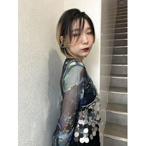 miu&伊藤夏海 顔まわりレイヤーとニュアンスカラー