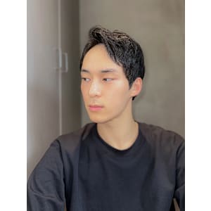 【吉田智哉】大人ショート、ニュアンスパーマ、アップバング