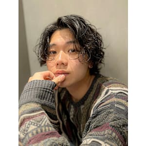 【吉田智哉】韓国ウルフ、ツイストスパイラルパーマ