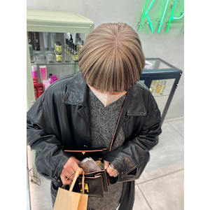 【misaki】ショート×アンブレラカラー