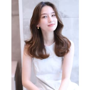 小顔レイヤー/透明感カラー/髪質改善トリートメント【大本】