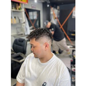 ツイストクロップ