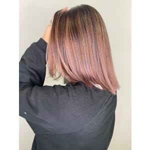 【SOURCE】コーラルピンクバレイヤージュ