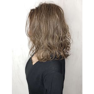 【SOURCE】カーキグレージュ