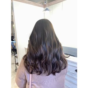 赤羽美容院透明感うるおい艶カラーロング